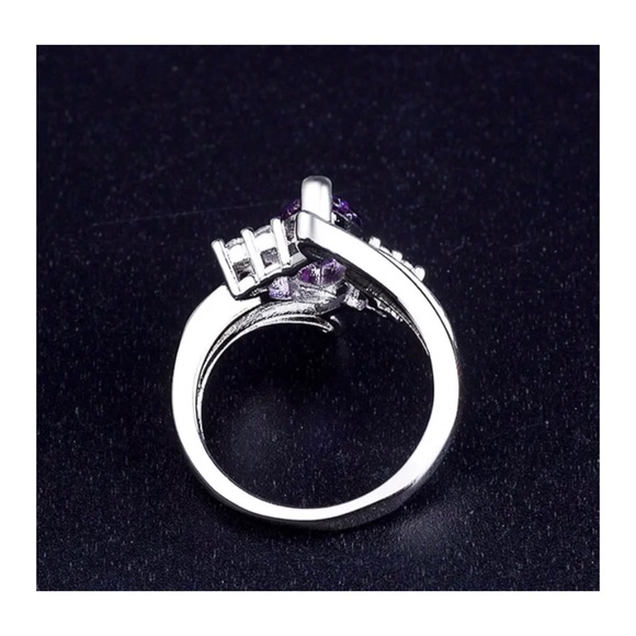 PURPLE GEMSTONE RING - Picture 4 of 8